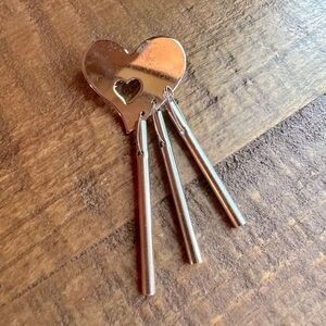 Vintage Working Wind Chime Heart Shaped Brooch Pin Silver Tone
